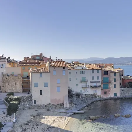 Beautiful Historic In The Heart Of St Tropez